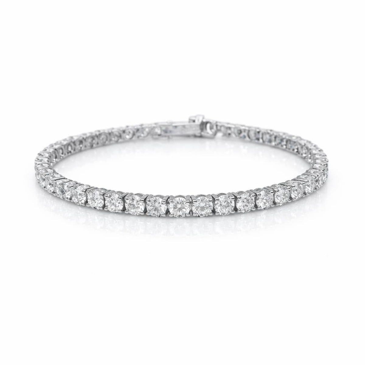 Round Shape 0.19 up GH VVS-VS - 18k White Gold Tennis Bracelet