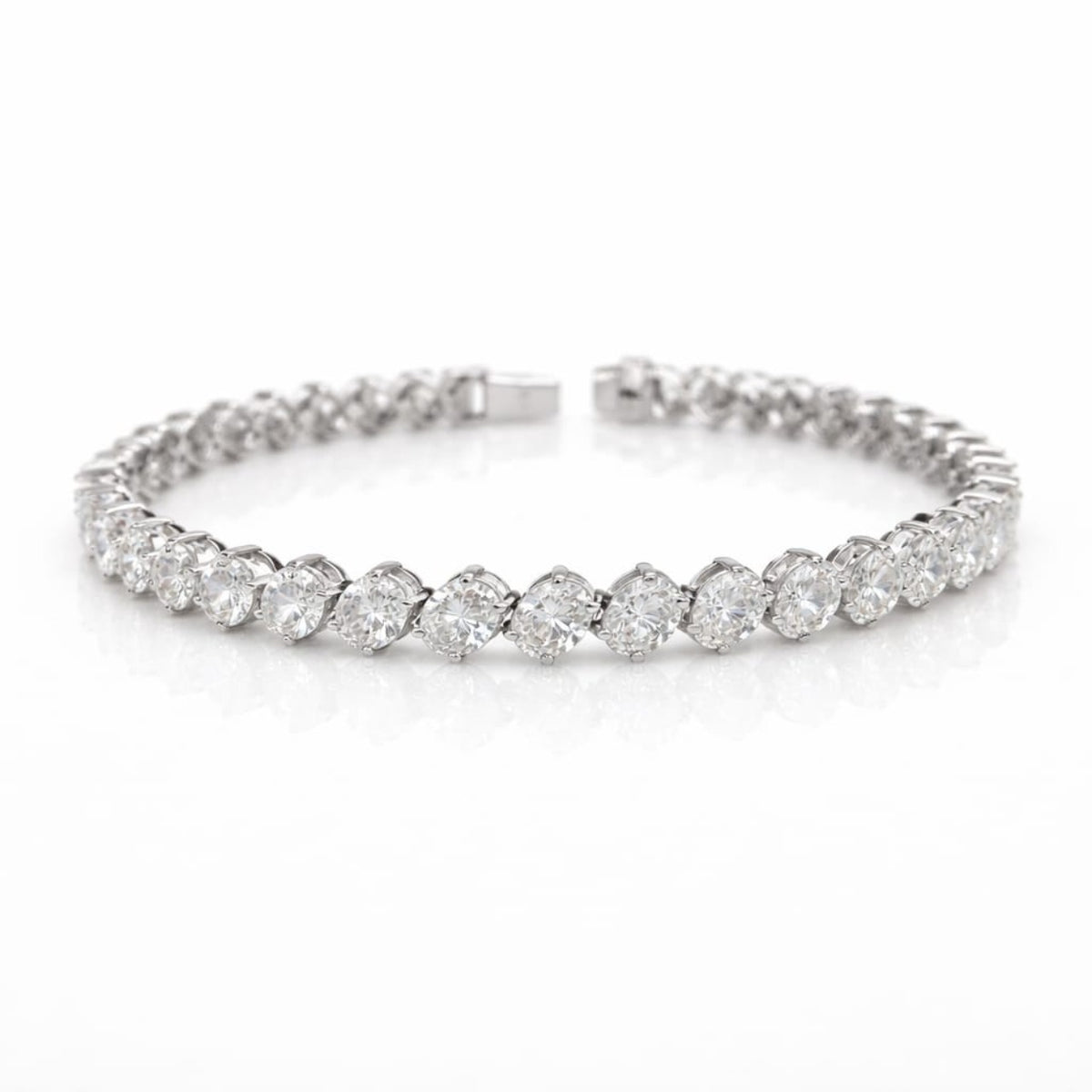 Oval Shape 0.24 up FG VS - 18K White Gold Tennis Bracelet