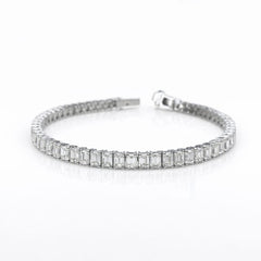 Emerald Shape 0.19 up FG VVS-VS - 18K White Gold Tennis Bracelet