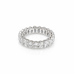 Oval Shape 0.20 up EF VVS-VS - 18K White Gold Eternity Ring