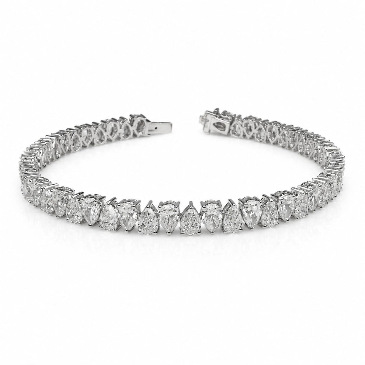 Pear Shape 0.24 up EF VVS-VS - 18K White Gold Tennis Bracelet