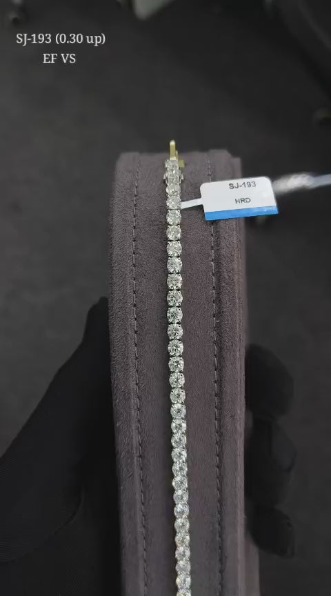 Round Shape 0.30 up EF VS - 18k White Gold Tennis Bracelet