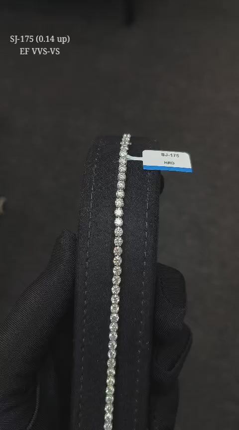 Round Shape 0.14 up EF VVS-VS - 18k White Gold Tennis Bracelet