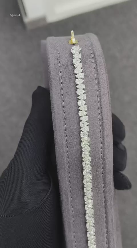Pear Shape 0.24 up EF VVS-VS - 18K White Gold Tennis Bracelet