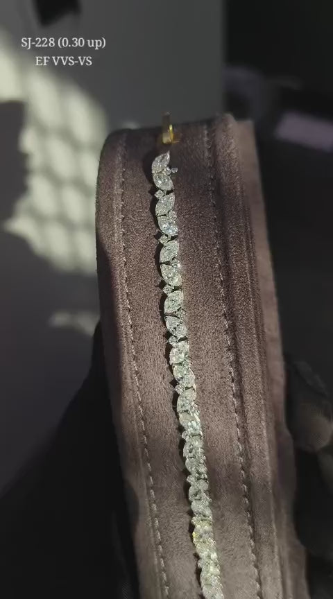 Marquise & Round Shape 0.30 up EF VVS-VS - 18k White Gold Tennis Bracelet